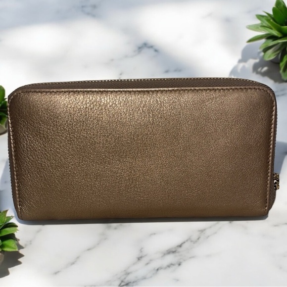 Bulgari Metallic Bronze Leather ZIp Around Wallet with COA - Picture 2 of 9